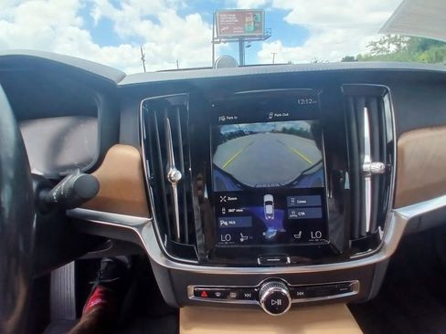 Used 2017 Volvo S90 T6 Inscription w/ Vision Package AWD/4WD image 34