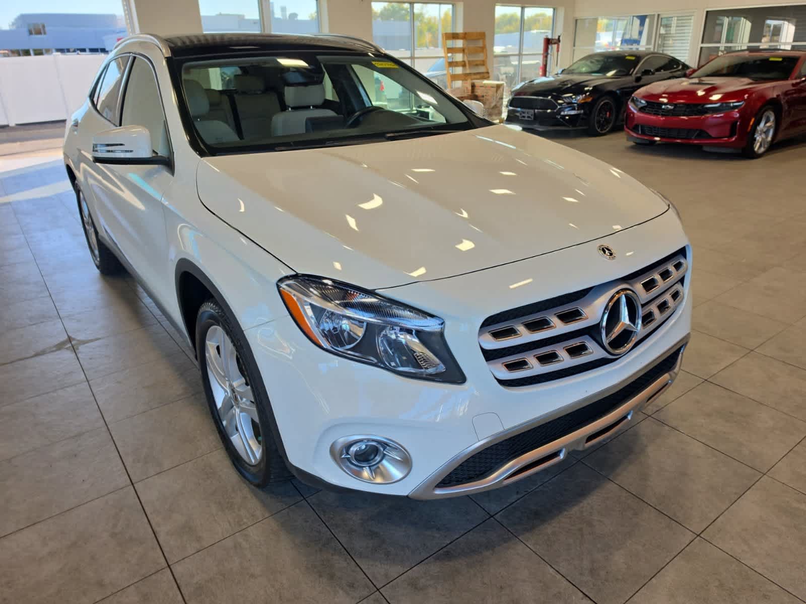Used 2018 Mercedes-Benz GLA 250 4MATIC image 4