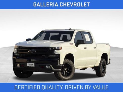 Used 2021 Chevrolet Silverado 1500 LT Trail Boss w/ Convenience Package II AWD/4WD image 1