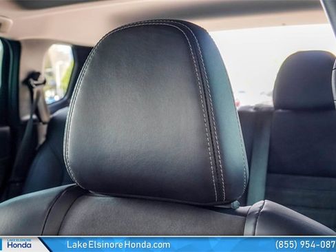 Used 2023 Mitsubishi Outlander SE image 27