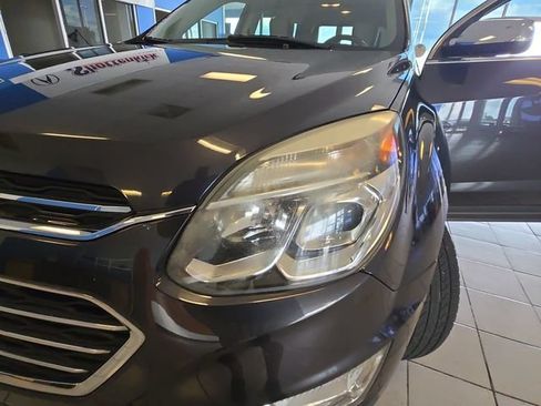 Used 2016 Chevrolet Equinox LTZ w/ Enhanced Convenience Package FWD image 27