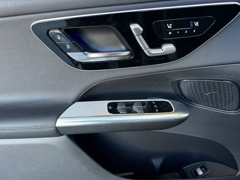 New 2026 Mercedes-Benz GLC 300 image 22