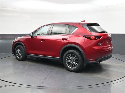 Used 2017 MAZDA CX-5 Touring image 6