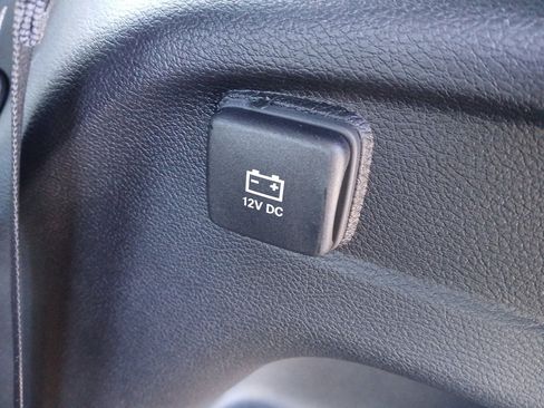 New 2025 Jeep Grand Cherokee L Altitude image 29