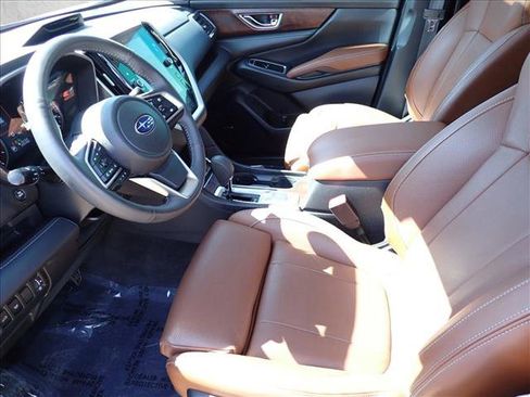 Used 2023 Subaru Ascent Touring AWD/4WD image 12
