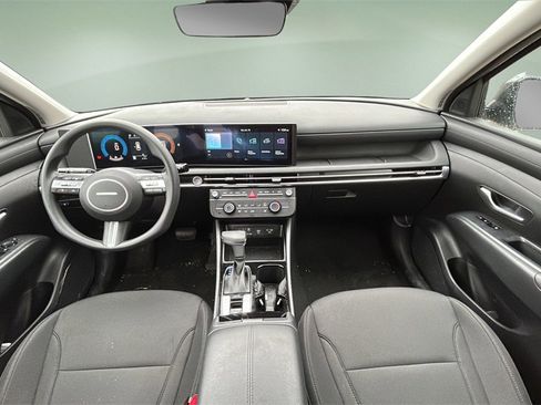 Certified 2025 Hyundai Tucson SE image 20