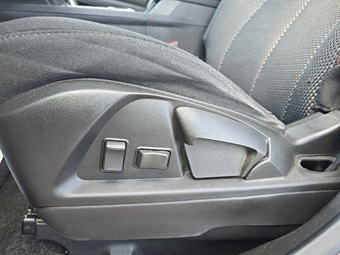 Used 2016 GMC Terrain SLE image 17