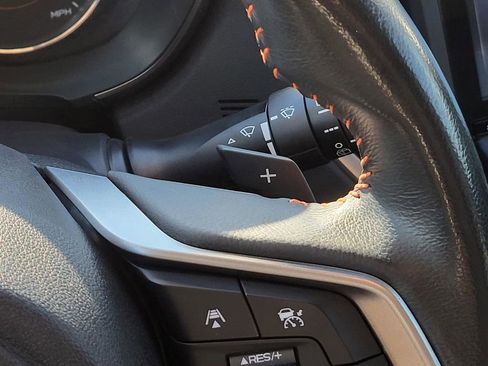 Used 2020 Subaru Crosstrek 2.0i Limited w/ Moonroof Package image 28