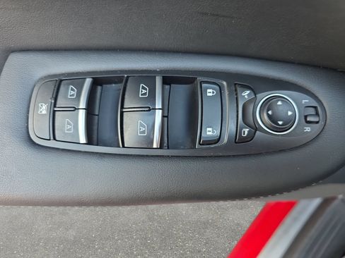 Used 2025 INFINITI QX55 Sensory w/ Lighting Package AWD/4WD image 27