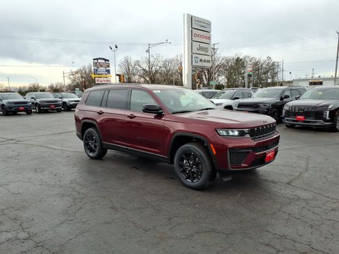 New 2026 Jeep Grand Cherokee L 4WD image 5