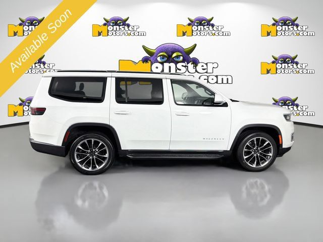 Used 2022 Jeep Wagoneer Series II w/ Premium Group I AWD/4WD image 4