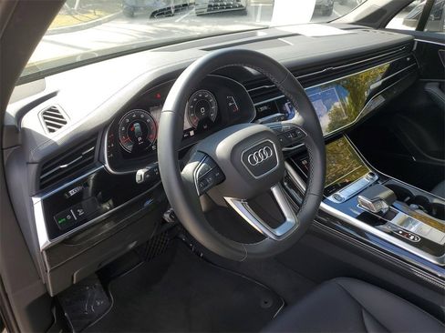 Certified 2025 Audi Q7 3.0T Premium Plus w/ Premium Plus Package image 7