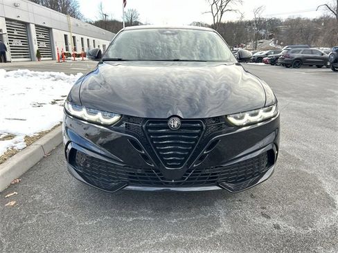New 2026 Alfa Romeo Tonale image 3