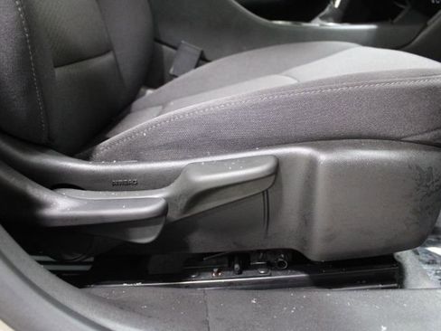 Used 2024 Chevrolet Malibu LS image 23