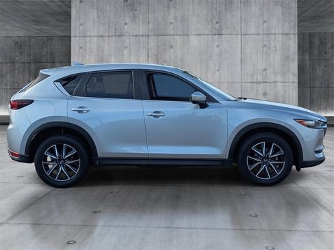 Used 2018 MAZDA CX-5 Touring w/ Preferred Equipment Package image 6