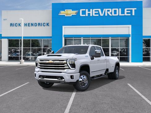 New 2026 Chevrolet Silverado 3500 High Country AWD/4WD image 10