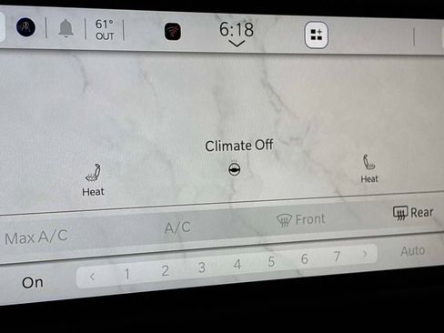 Certified 2025 Jeep Wrangler Unlimited Sahara w/ Safety Group AWD/4WD image 34