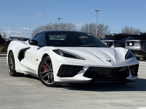 Certified 2023 Chevrolet Corvette Stingray Premium Conv w/ Z51 Performance Package image 2