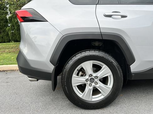 Used 2020 Toyota RAV4 XLE w/ Convenience Package AWD/4WD image 33