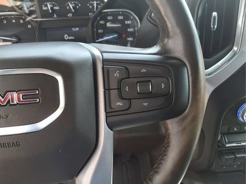 Used 2021 GMC Sierra 1500 SLT w/ SLT Convenience Package AWD/4WD image 17