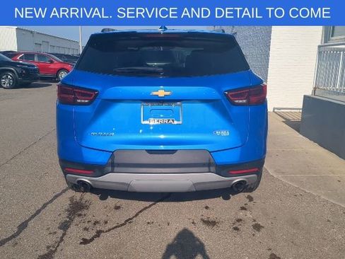 Used 2024 Chevrolet Blazer LT w/ Convenience Package FWD image 6