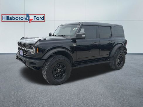 Used 2023 Ford Bronco Wildtrak AWD/4WD image 1