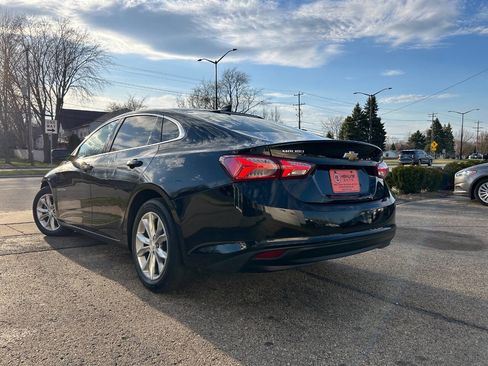 Used 2020 Chevrolet Malibu LT FWD image 6