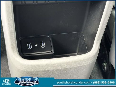 Certified 2024 Hyundai Kona Limited FWD image 14