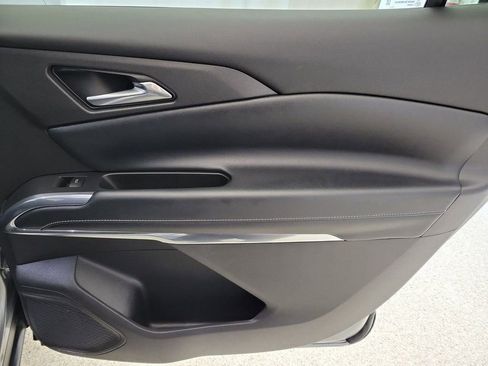 Certified 2025 Chevrolet Traverse LT image 21