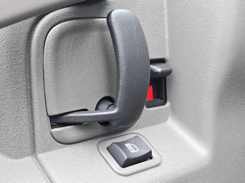 Used 2025 Chevrolet Express 2500 Extended w/ Driver Convenience Package RWD image 33