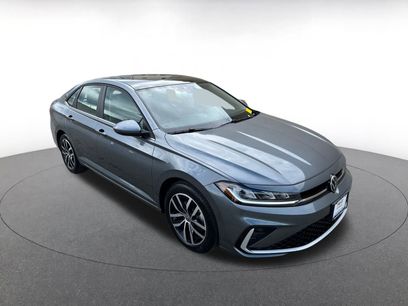 Used 2025 Volkswagen Jetta SE