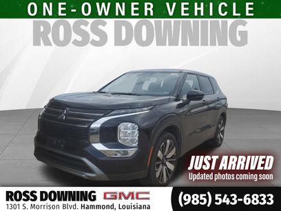 Used 2025 Mitsubishi Outlander SE