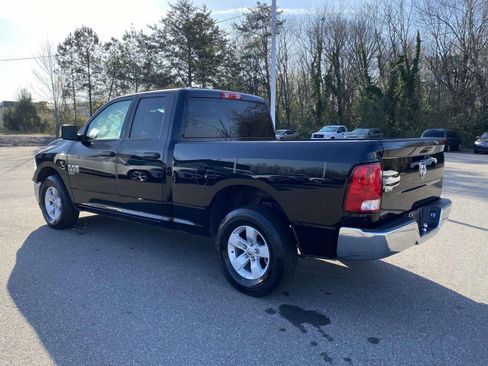 Used 2024 RAM 1500 Classic SLT image 5