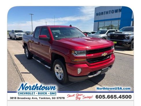 Used 2018 Chevrolet Silverado 1500 LT w/ All Star Edition AWD/4WD image 5