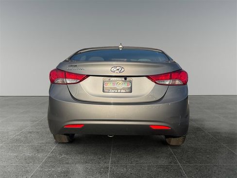 Used 2013 Hyundai Elantra GLS w/ Preferred Pkg FWD image 5