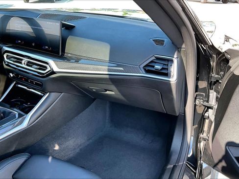Used 2024 BMW M2 w/ Lighting Package RWD image 17