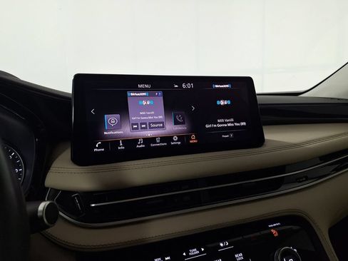 Used 2023 INFINITI QX60 Pure FWD image 14