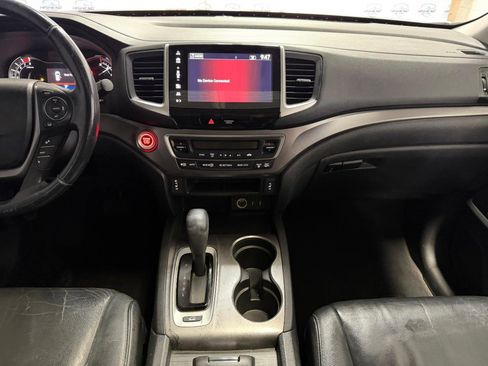 Used 2018 Honda Pilot EX-L image 37