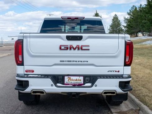 Used 2023 GMC Sierra 1500 AT4 image 5