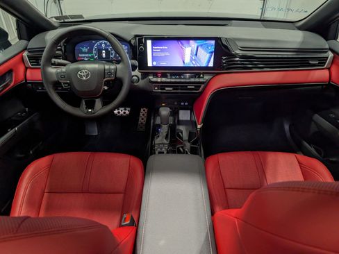 Used 2026 Toyota Camry XSE image 12