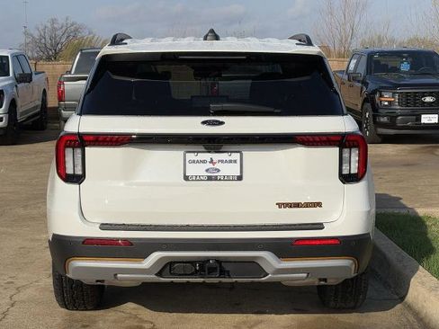 New 2026 Ford Explorer Tremor w/ Tremor Convenience Package image 6