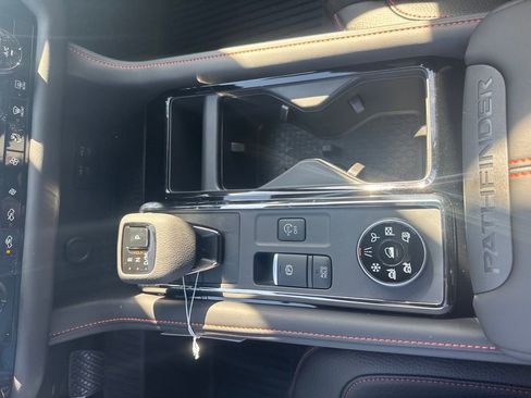 New 2026 Nissan Pathfinder Rock Creek AWD/4WD image 26