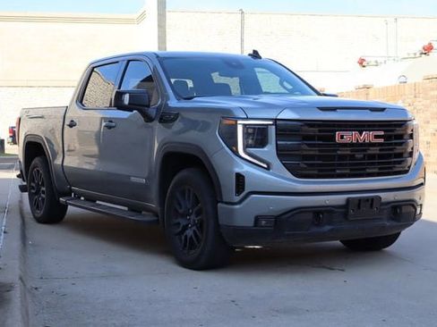 Used 2026 GMC Sierra 1500 Elevation w/ Elevation Premium Package AWD/4WD image 2
