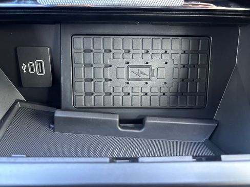 New 2025 Ford F150 Lariat w/ Equipment Group 502A High image 21