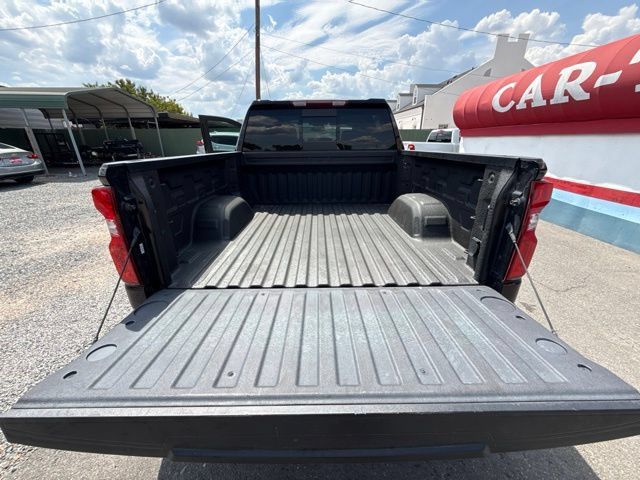 Used 2024 Chevrolet Silverado 1500 LTZ w/ LTZ Convenience Package II AWD/4WD image 17