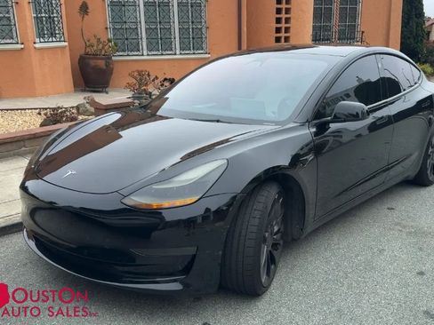Used 2022 Tesla Model 3 Performance AWD/4WD image 1