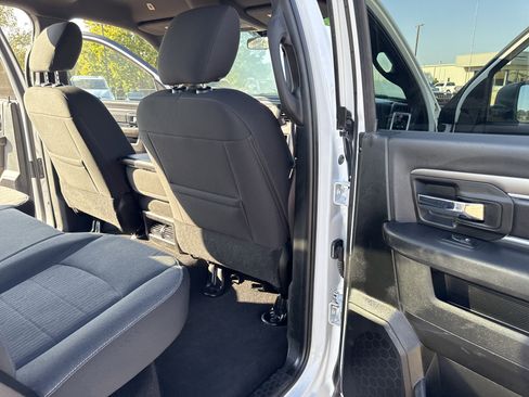 Used 2024 RAM 1500 Classic Warlock image 30