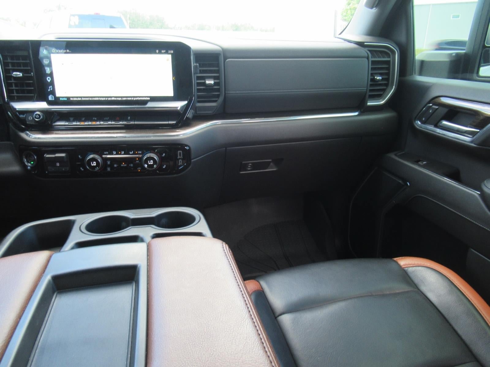 Used 2024 Chevrolet Silverado 2500 LT w/ All Star Edition AWD/4WD image 14