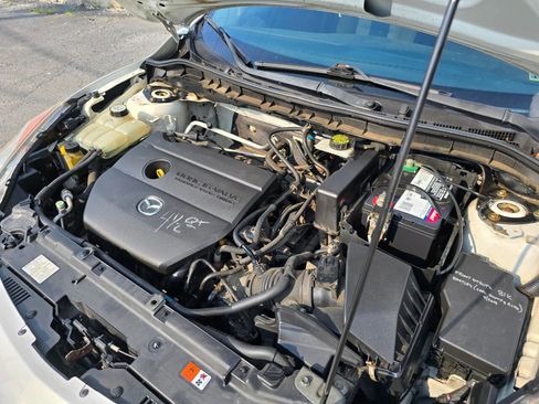 Used 2010 MAZDA MAZDA3 i Touring image 30