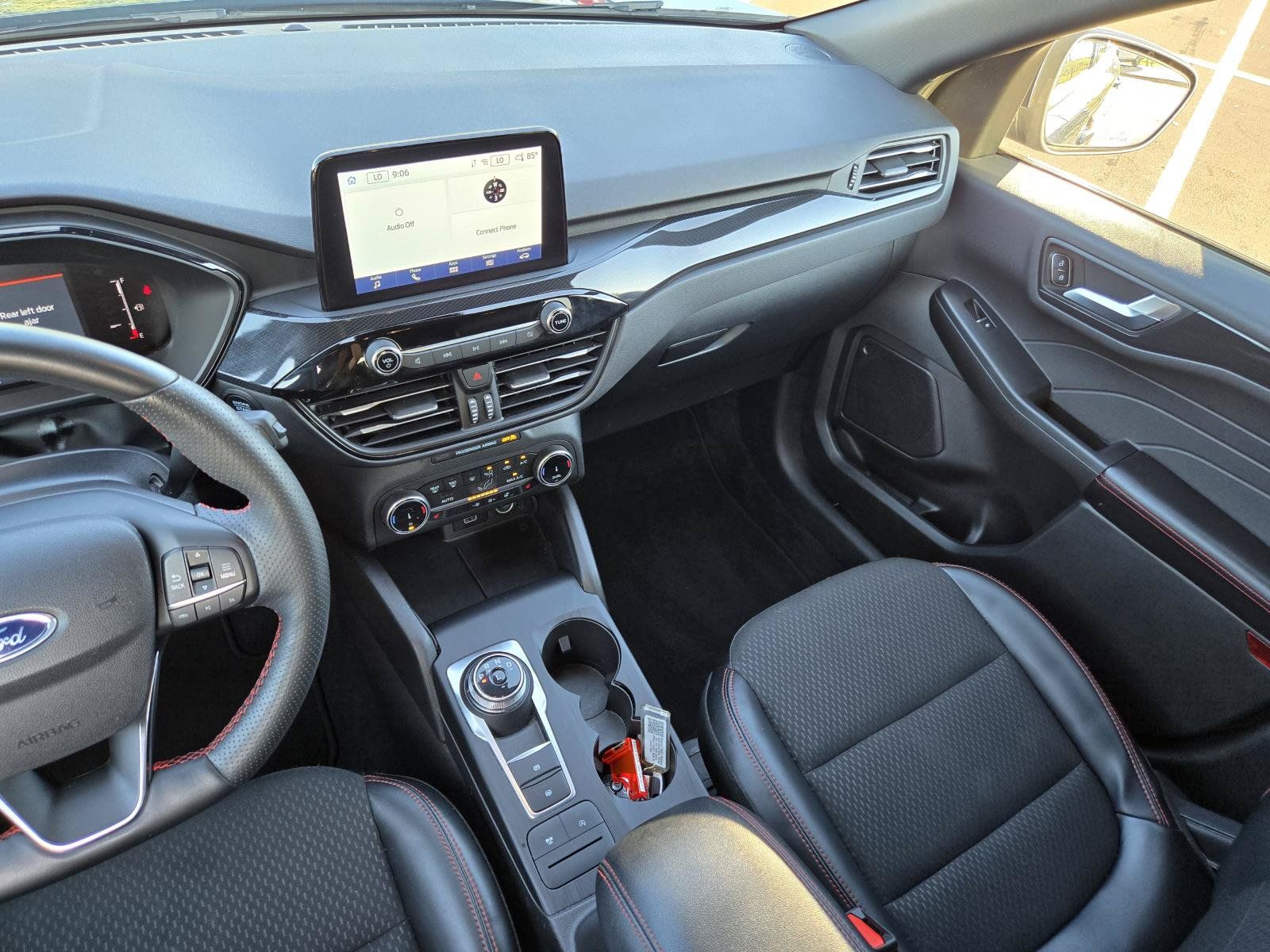 Used 2025 Ford Escape ST-Line Select AWD/4WD image 21